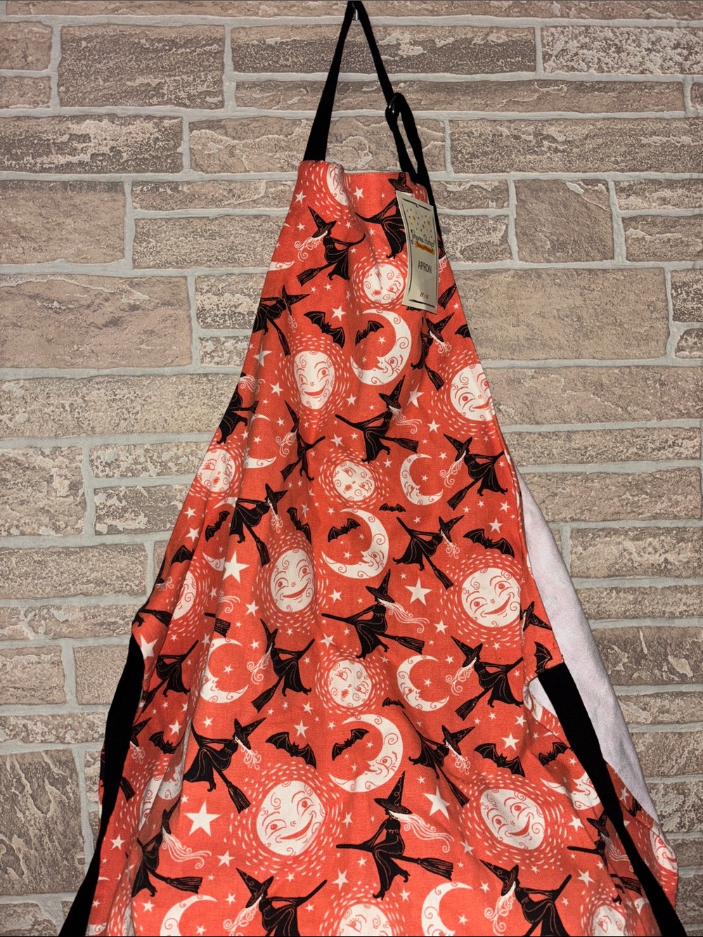 Viral Johanna Parker Halloween apron, Orange Witch & Moon Apron 28“ x 36“